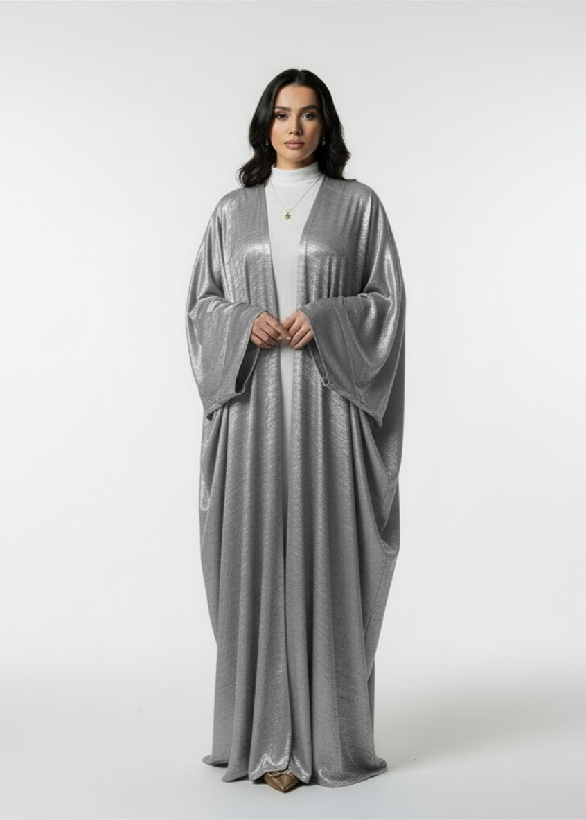 كيمونو رمادي