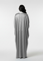 كيمونو رمادي