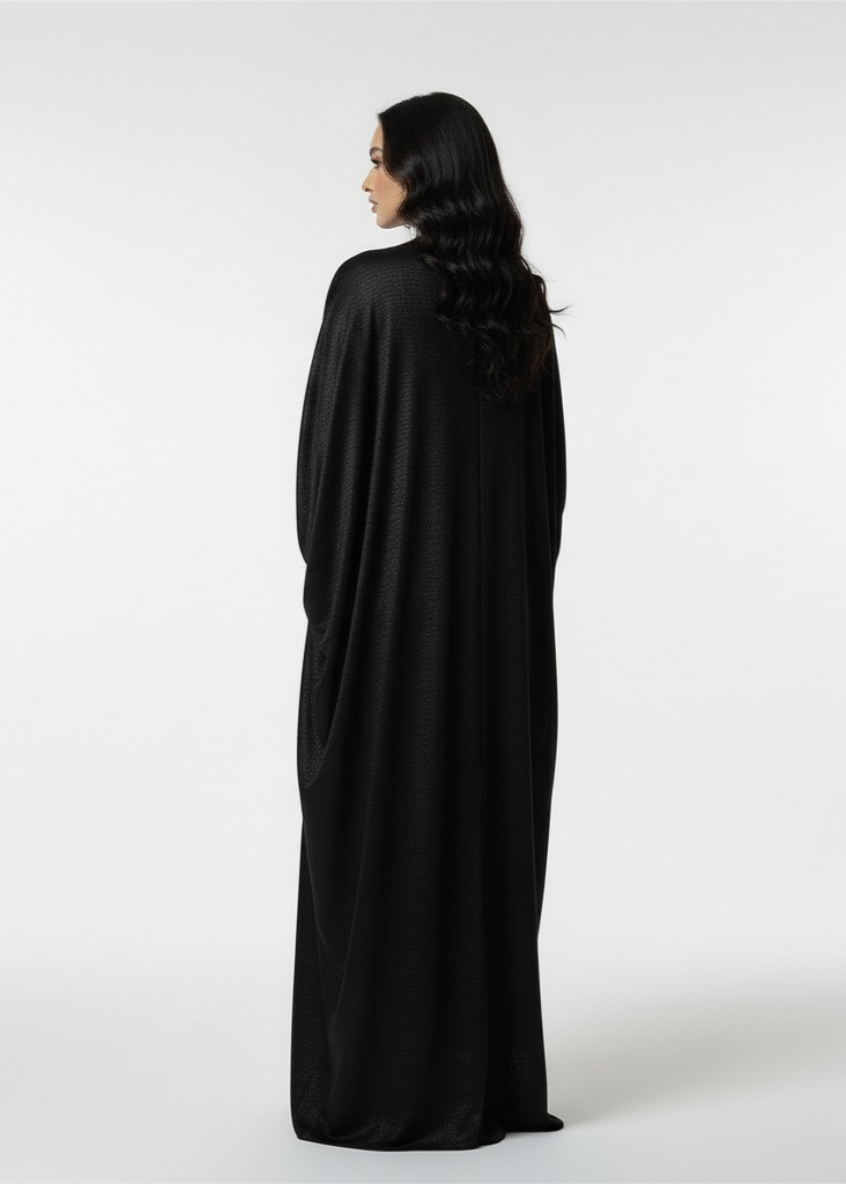 كيمونو أسود