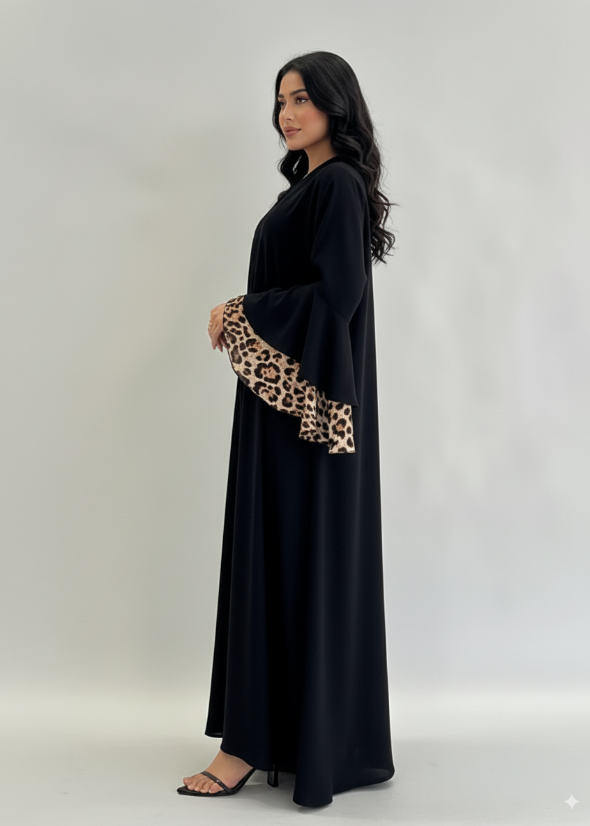 عباية مغلقة | نقشة فهد