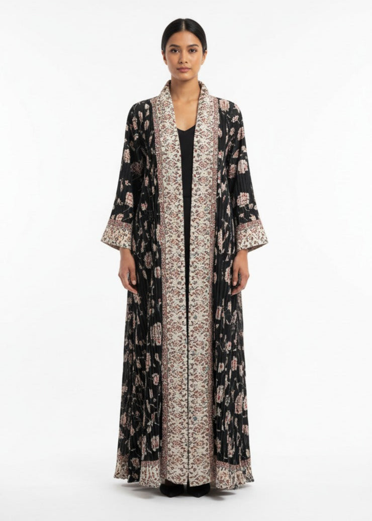 عباية ملوّنة | بيج أسود