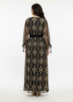 أسود قطعتين