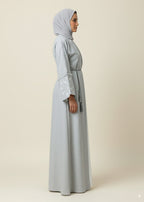 عباية سادة | رمادي مزهَّر