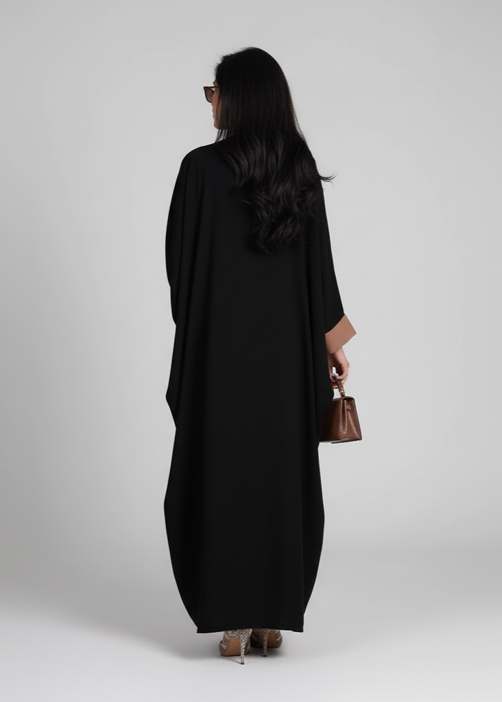 عباية مغلقة | إبزيم أسود