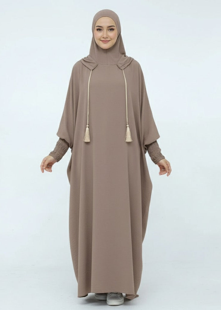 عباية بقبعة | بيج داكن