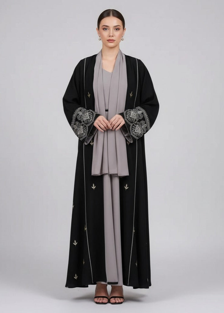 كيمونو أسود وردي